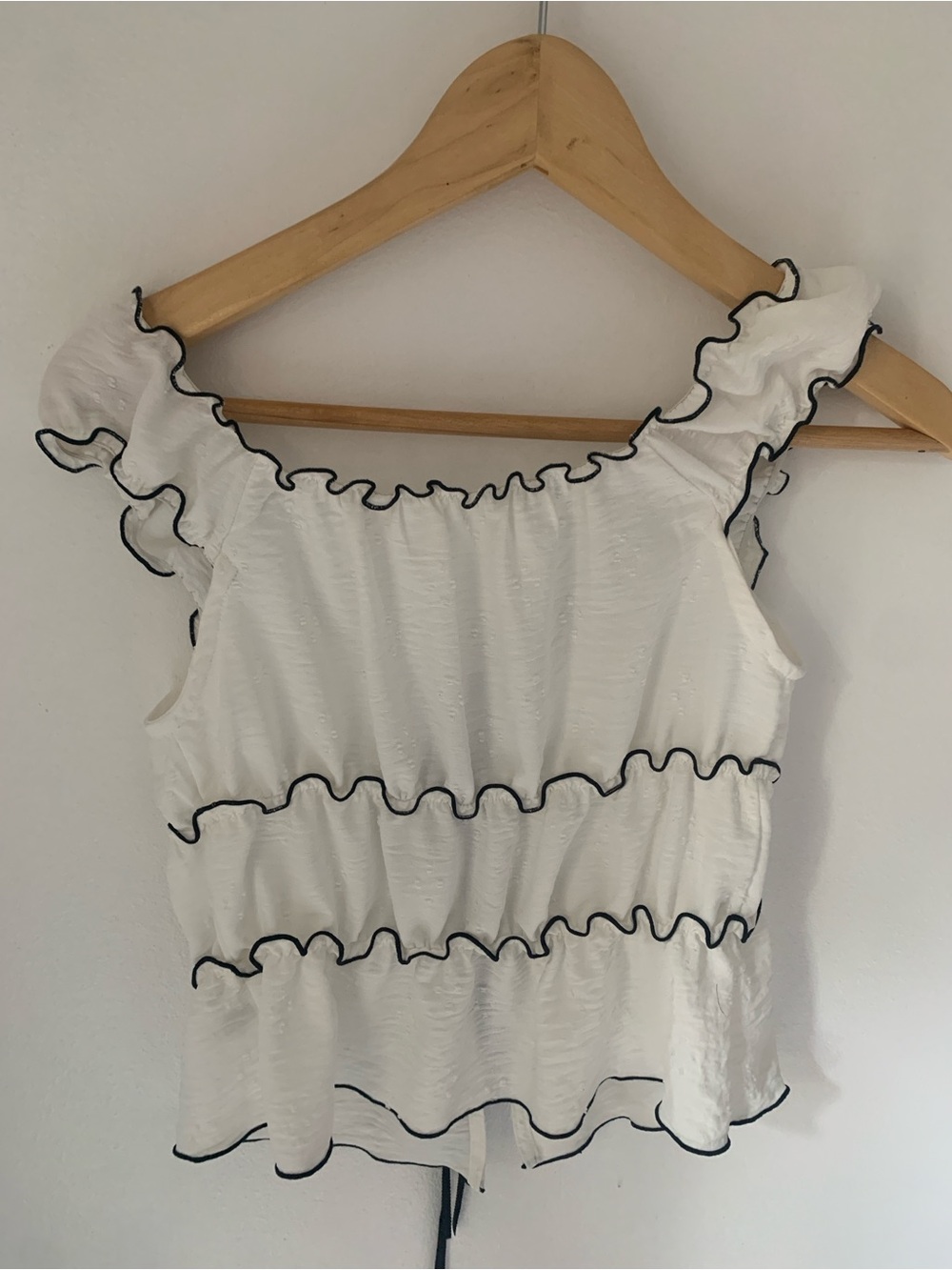 KIRIOUS LOS ANGELES Ruffled Tie-Front Blouse - Picture 5 of 5